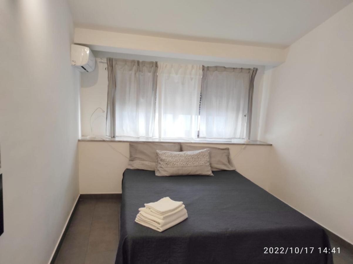 Gentile Holiday House Apartment Catania Ngoại thất bức ảnh